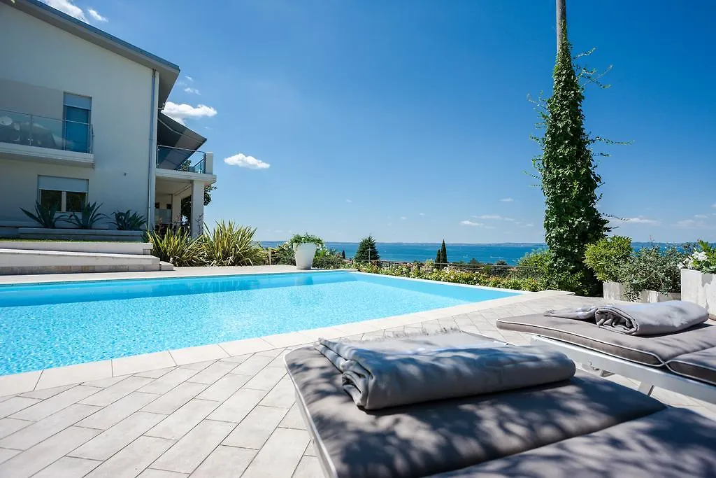 Villa Krizia Luxury Suites Bardolino